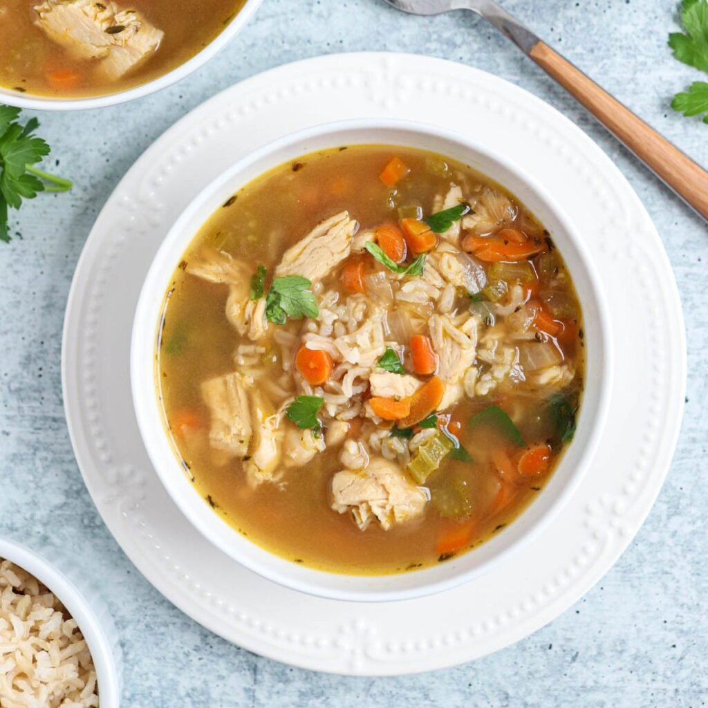 Khám Phá Bí Mật Ý Nghĩa Màu Mạng Gà Đá Từng Ngày